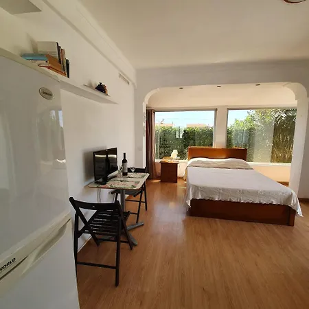 Seaside In - 38 Sqm With Terrace And Garden Sagres